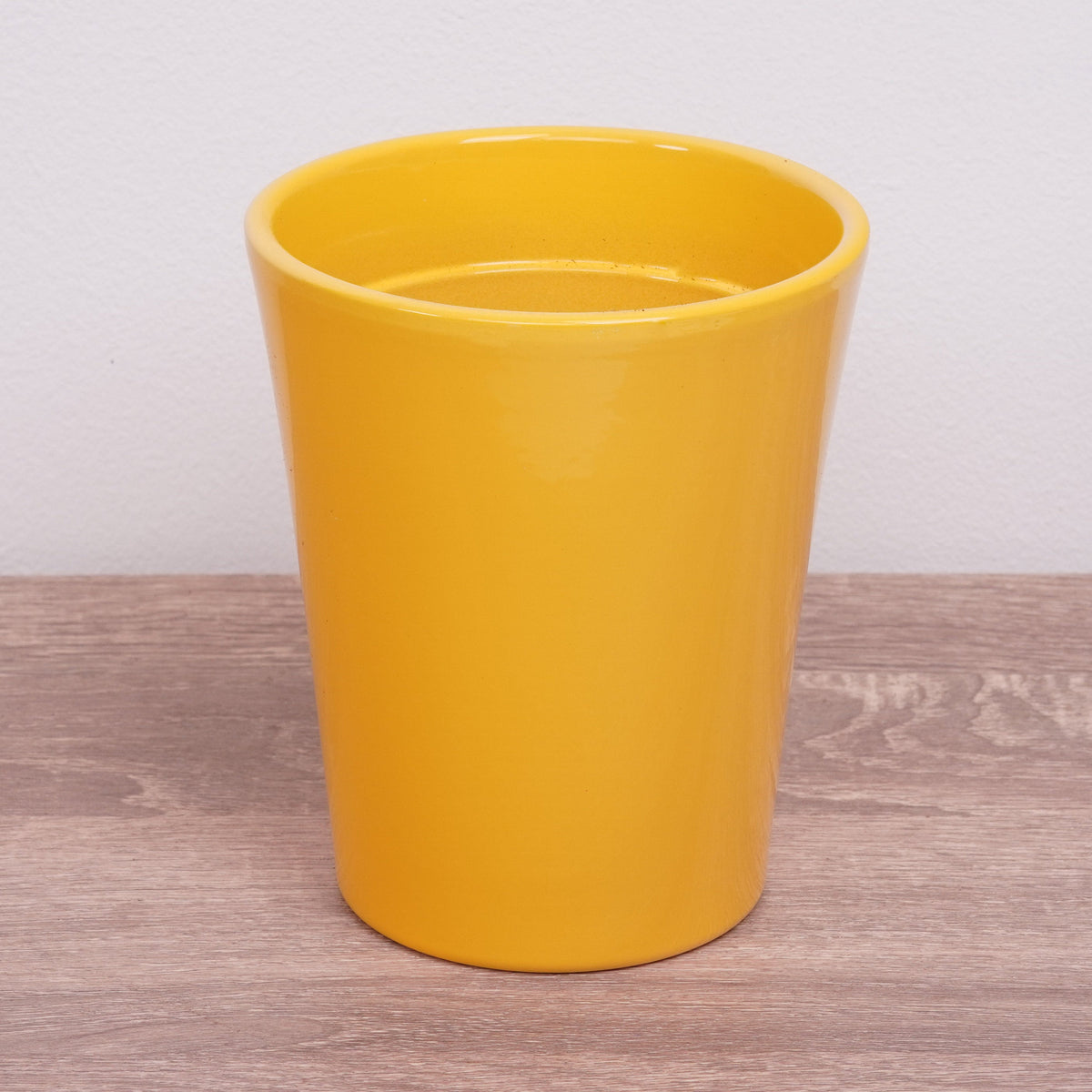 Ollie Ceramic Plant Pot - Yellow