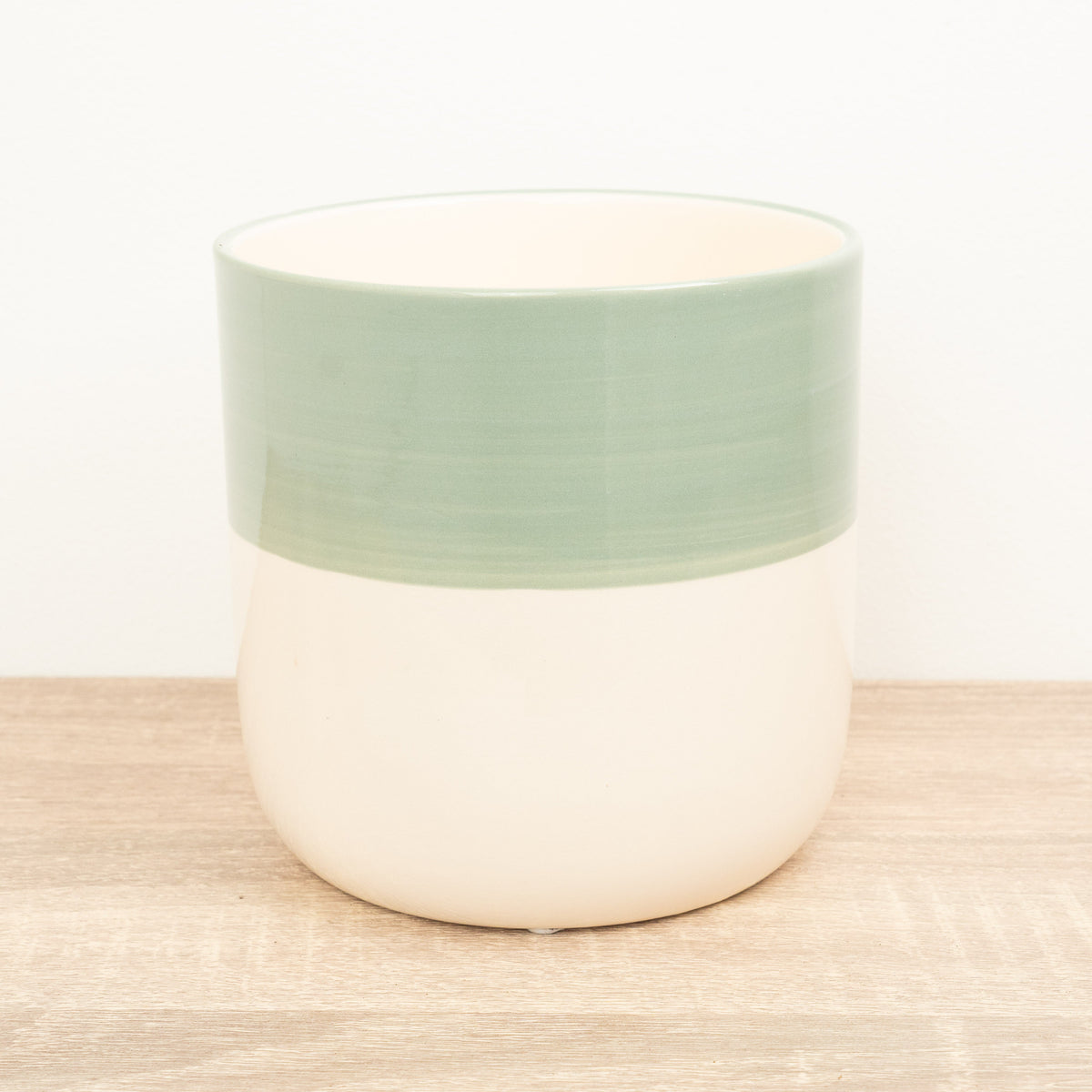 Metia Ceramic Plant Pot - Minimal Green