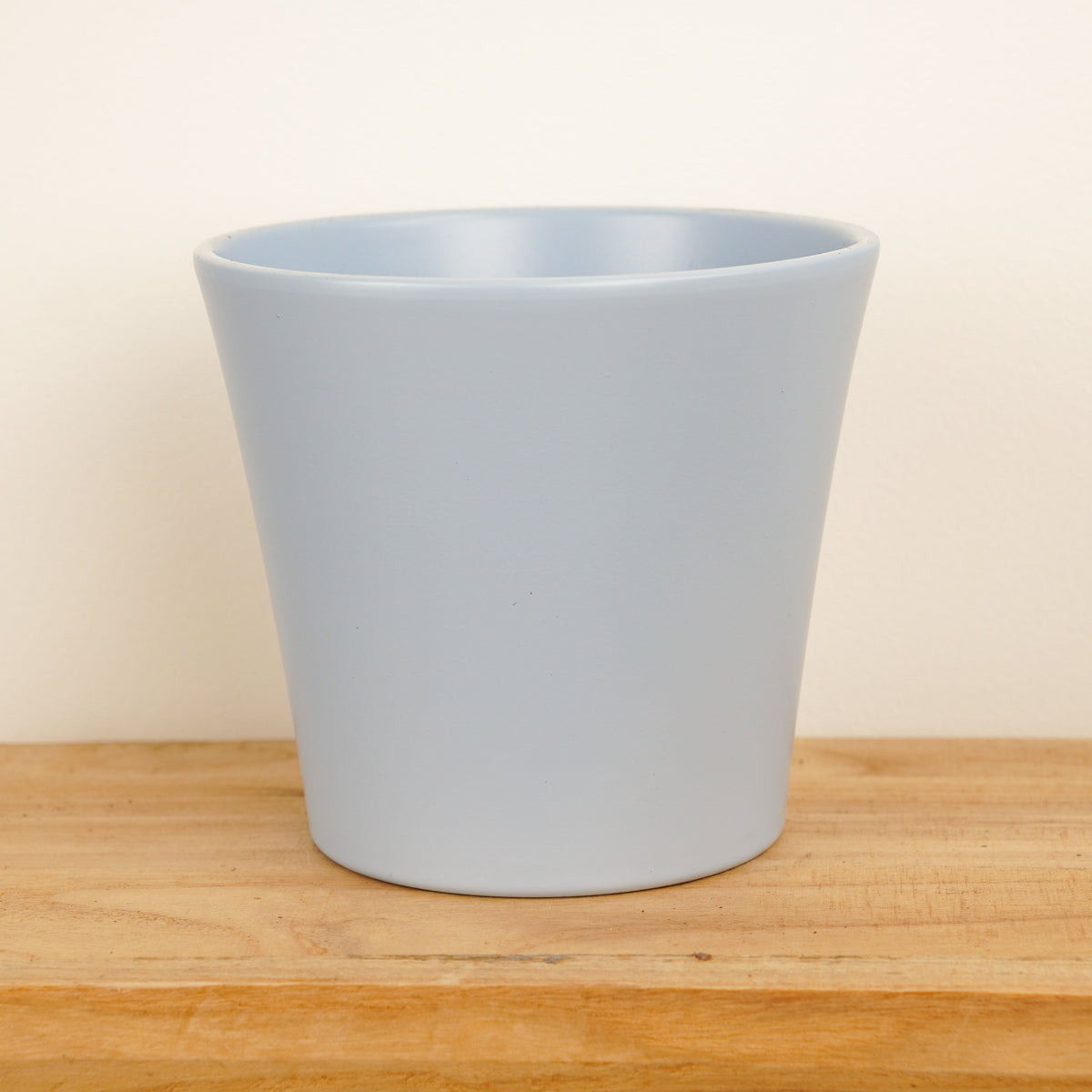 Luna Ceramic Plant Pot - Pastel Blue