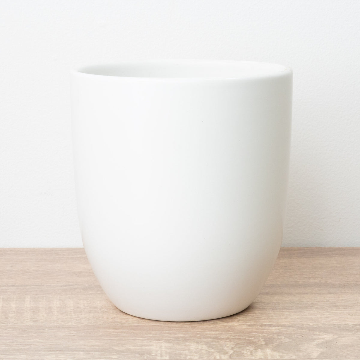 Hugo Ceramic Plant Pot - Shiny White