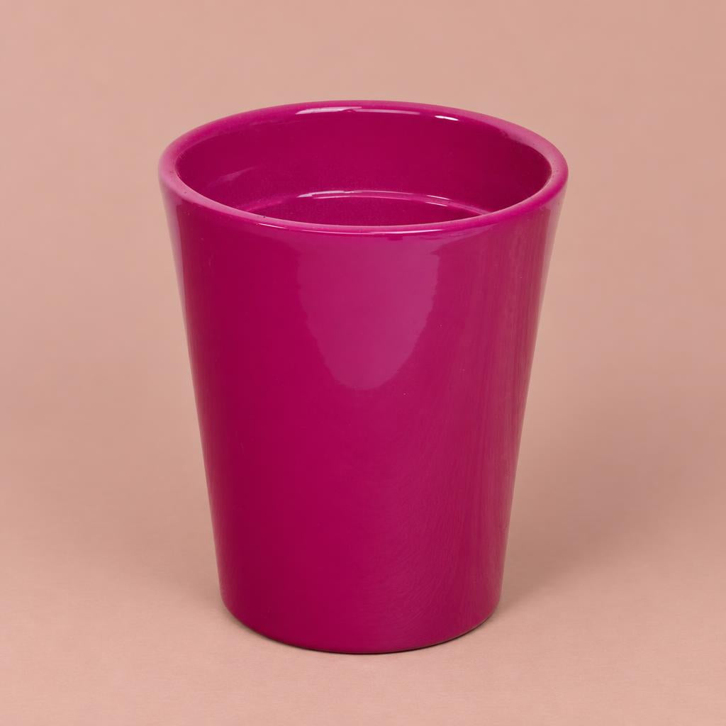 Ollie ceramic plant pot in fuchsia