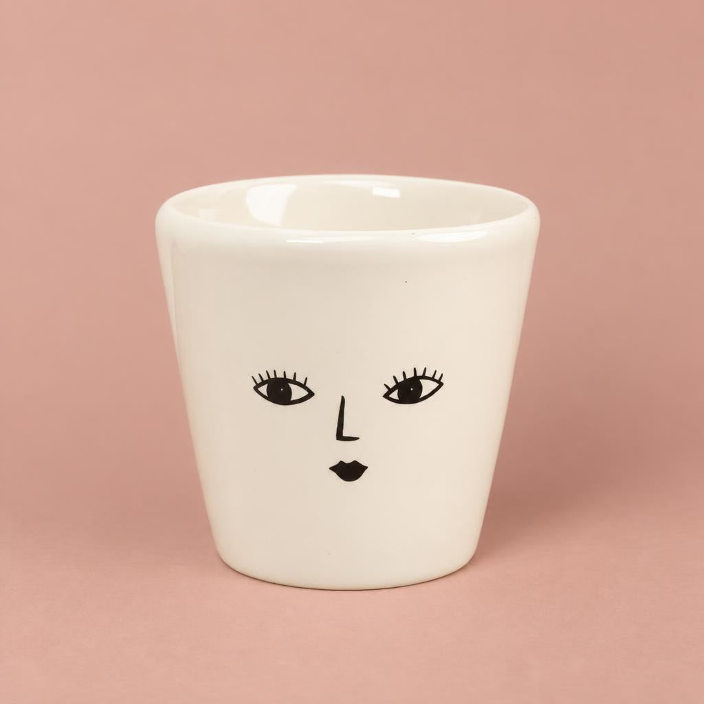 Wakey Face plant pot in white