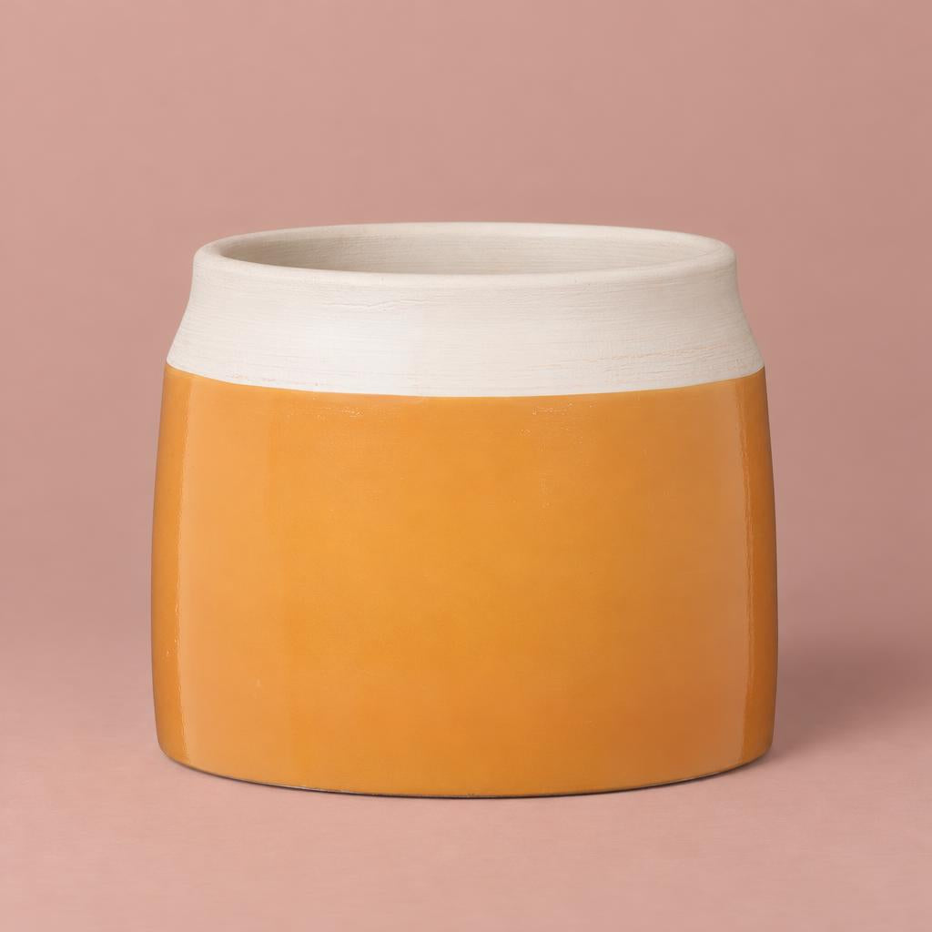 Jarro ceramic pot in Naranja with a soft orange colour and clean modern lines