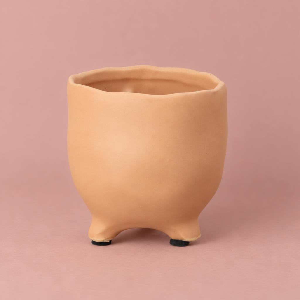 St Tropez plant pot in matt terracotta