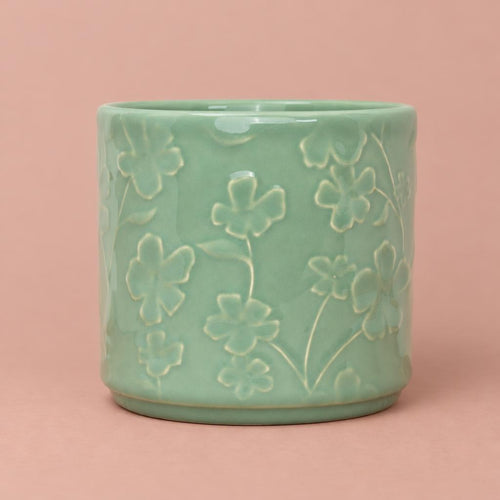Betsy mint plant pot with embossed floral decoration