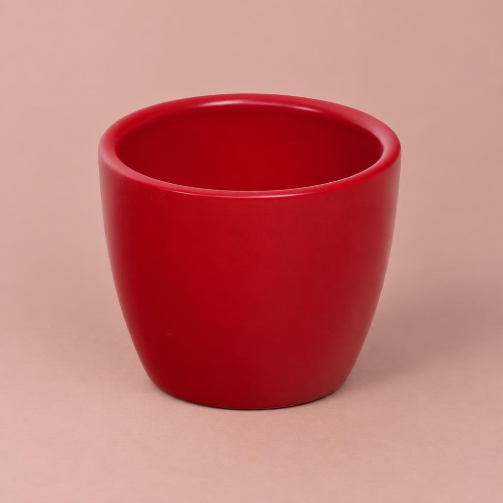 Simplicity ceramic plant pot in matt red