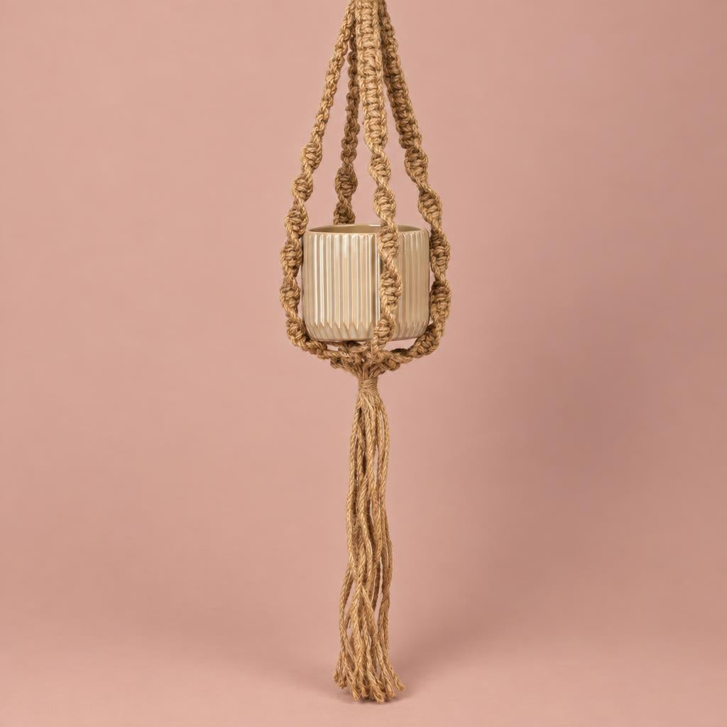 Macrame plant hanger