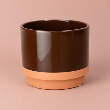 Fondia brown plant pot