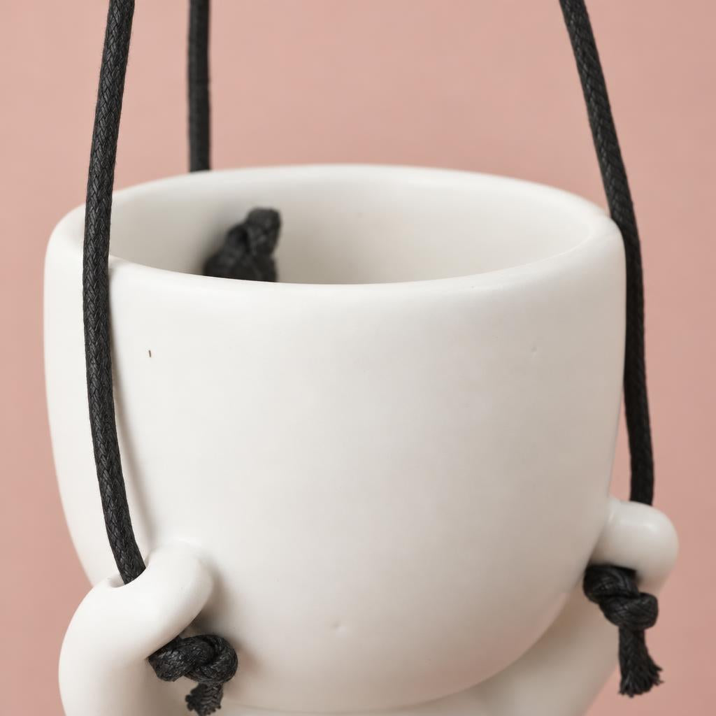 Chillings parachutist-inspired hanging pot