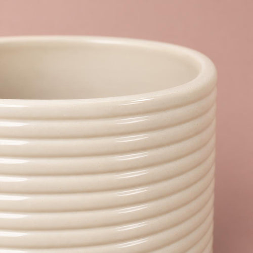 Cream glazed ceramic Berlin Ripple Pot with a rounded shape