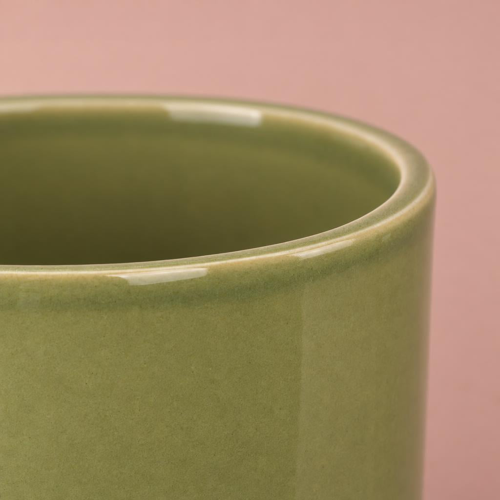 Green Eno pot with contrasting ceramic lower quarter